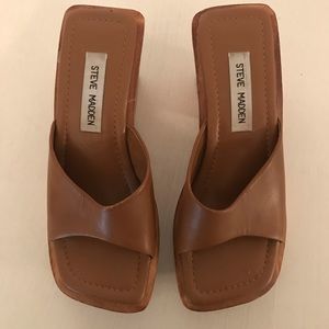 Vintage 1990’s Steve Madden “Carlie” Wedges Size 6